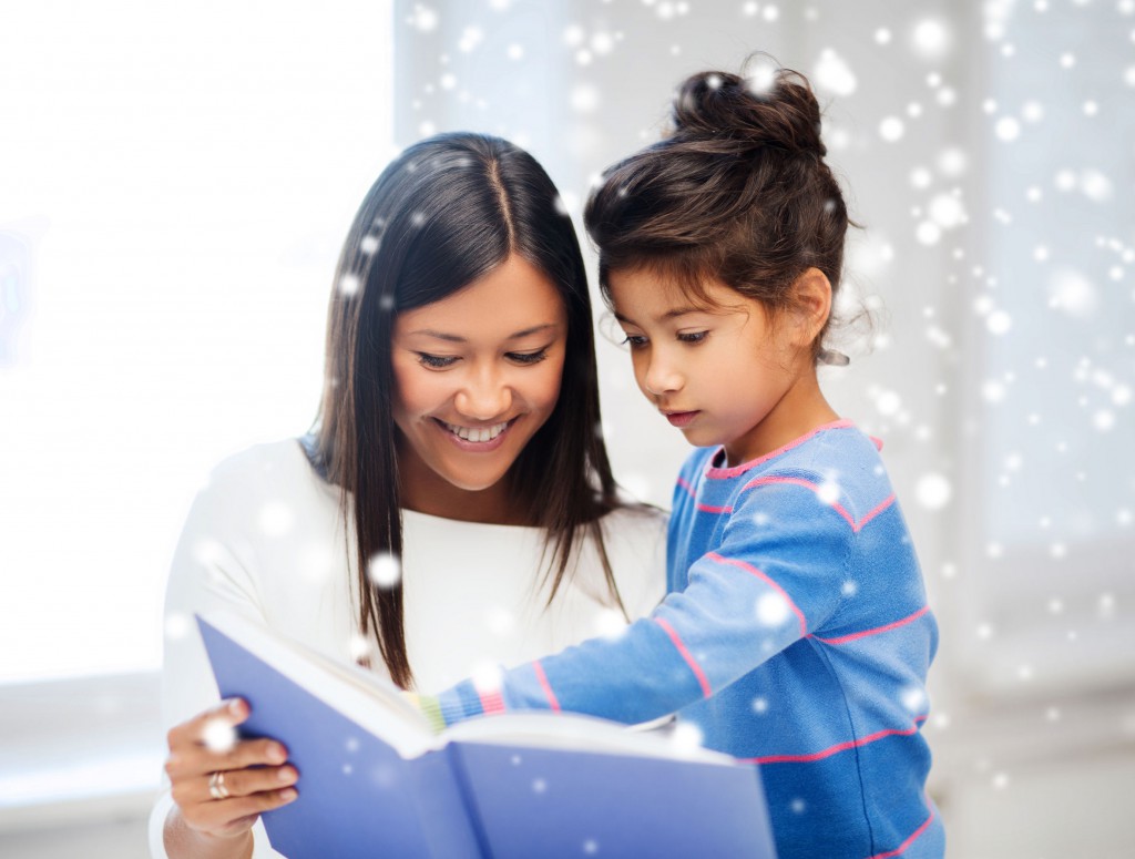 child-reading-to-mom-holiday-background